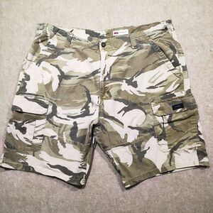 Wrangler Relaxed Fit Camo Cargo Shorts #5